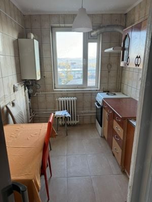 Inchiriez apartament 3 camere in Campina renovat si mobilat. - imagine 2