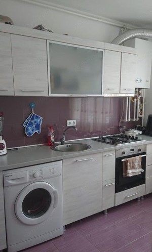 e inchiriere apartament cu 2 camere situat in zona Regie - imagine 5