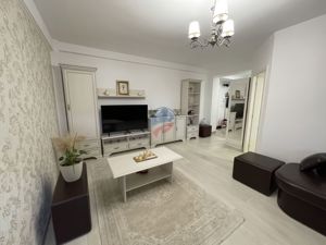 Apartament lux in Complex Rezidential, loc de parcare si gradina - imagine 2