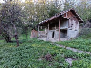 Casa 4 camere , curte si teren generos intr-o zona superba, Valenii de Munte  - imagine 20