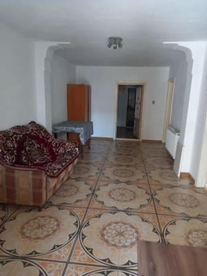 Apartament situat intr-o vila - imagine 6