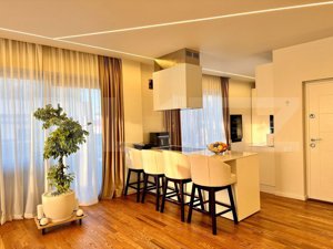 PENTHOUSE 180 MP , 250 MP TERASA,  PRIVELISTE DEOSEBITA ! - imagine 4