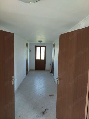 Vand Casa in Serbanesti - imagine 2