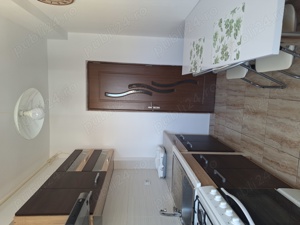 Inchiriez apartament cu doua camere in zona linistita - imagine 9