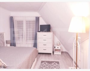 INVESTITIE - Casa cu doua apartamente  - imagine 12