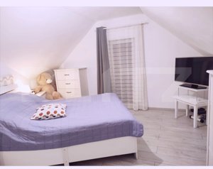 INVESTITIE - Casa cu doua apartamente  - imagine 7