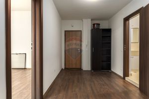 Apartament spațios cu vedere panoramică,, într-o cladire de prestigiu - imagine 6