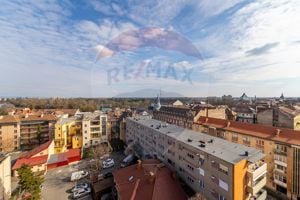 Apartament cu 3 camere de închiriat în zona centrala - imagine 14