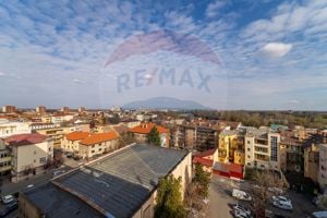 Apartament cu 3 camere de închiriat în zona centrala - imagine 13