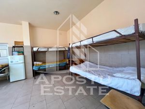 Casa 3 camere dotata cu 14 paturi,centrala proprie,in zona Lipovei - imagine 2