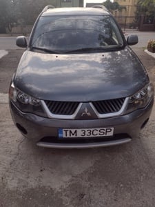 Vind Mitsubishi Outlander 2000 diesel 