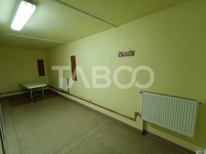 Spatiu comercial 5 incaperi 3 bai 107 mp utili boxa Cetate Alba Iulia - imagine 5