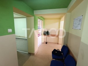 Spatiu comercial 5 incaperi 3 bai 107 mp utili boxa Cetate Alba Iulia - imagine 4