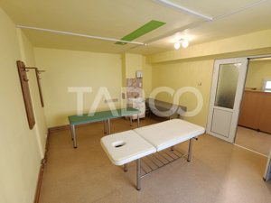 Spatiu comercial 5 incaperi 3 bai 107 mp utili boxa Cetate Alba Iulia - imagine 13