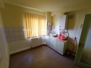 Spatiu comercial 5 incaperi 3 bai 107 mp utili boxa Cetate Alba Iulia - imagine 15