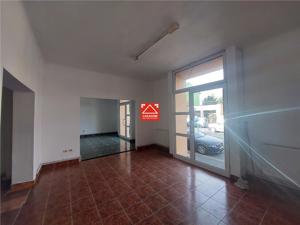 Spatiu comercial, zona Andrei Saguna - imagine 2