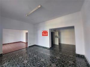 Spatiu comercial, zona Andrei Saguna - imagine 3