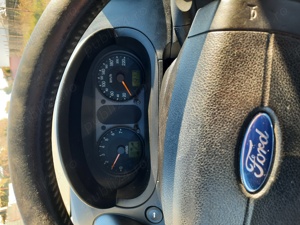 ford fiesta  - imagine 2 ford fiesta  - imagine 2