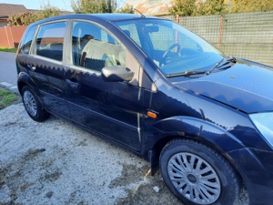 ford fiesta  - imagine 5 ford fiesta  - imagine 5