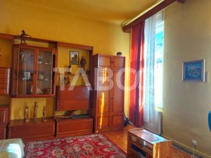 Apartament  de vanzare 90 mp  etaj 1 vila deosebita Sibiu - imagine 5