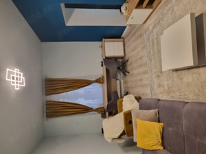 Apartament 2 camere, zona centrala - imagine 2