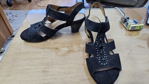 Vand sandale piele naturala pentru ocazii