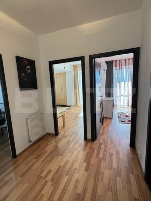 Apartament 2 camere, decomandat, etaj intermediar, zona Traian Vuia - imagine 3