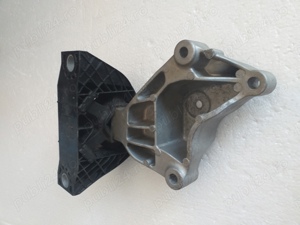 Suport motor Dacia Renault  112329452R 113752043R. Original Renault  - imagine 3