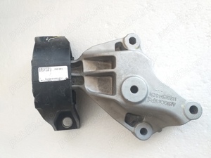 Suport motor Dacia Renault  112329452R 113752043R. Original Renault  - imagine 2