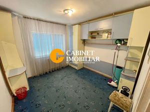 Rond Podu Ros, Apartament cu 3 camere decomandat - Etaj Intermediar - Fara Risc - imagine 3