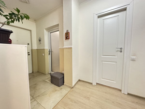 Duplex despărțit prin garaj, 4 camere, 142 mp, Giarmata Vii - imagine 16