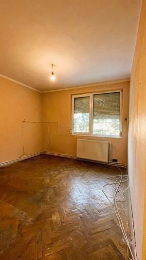 De vanzare apartament cu 4 camere in Galati, Mazepa I, pentru renovare - imagine 4