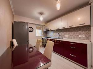 Apartament spatios cu 4 camere I LIPOVEI - imagine 4