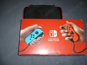 Nintendo Swich V2 complet aproape nou la cutie husa consola huse joistick 3 jocuri Pokemon,Minecraft - imagine 2