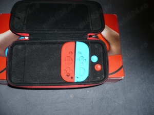 Nintendo Swich V2 complet aproape nou la cutie husa consola huse joistick 3 jocuri Pokemon,Minecraft - imagine 5