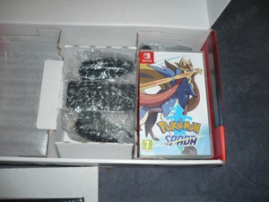 Nintendo Swich V2 complet aproape nou la cutie husa consola huse joistick 3 jocuri Pokemon,Minecraft - imagine 8