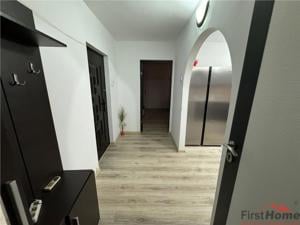 Apartament 4 camere, etaj 3 cu acoperis, mobilat si utilat complet - imagine 13