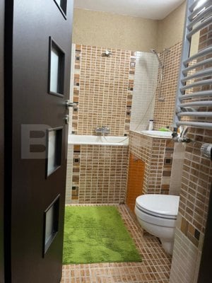 Anunț Vânzare Apartament 3 Camere Decomandat - Zona Rogerius etaj 2 - imagine 6