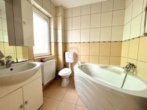 Apartament 3 camere 76 mp Selimbar/ Sibiu - imagine 9