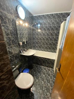 Inchiriez apartament 3 Camere Lujerului Politehnica - imagine 9