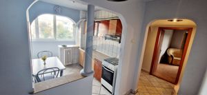 Apartament cu 3 camere de închiriat în zona Aurel Vlaicu - imagine 2