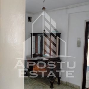 Apartament 3 camere, decomandat cu centrala proprie langa Medicina - imagine 8