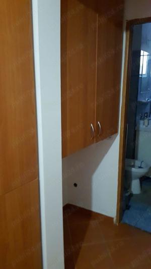 Apartament cu 2 camere, decomandat, zona Malu Roșu, de închiriat  - imagine 5