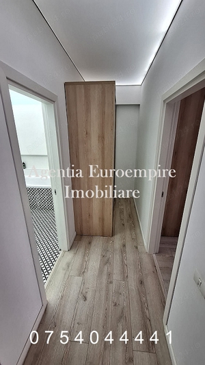 Apartament de vanzare 2 camere in Mamaia Nord, primul rand la mare - imagine 2