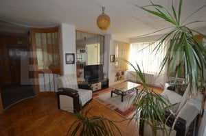 Apartament de inchiriat, deosebit, 4 camere, Centrul Civic