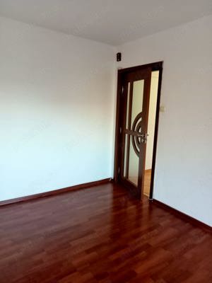 Inchiriez apartament 2 camere zona Astra - imagine 2