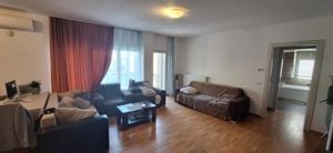 Apartament 2 camere, spatios, cu pozitie excelenta