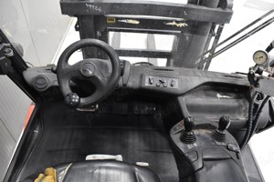 Stivuitor Diesel 8To - imagine 5