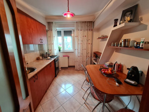 Apartament 3 camere Ultracentral - imagine 3