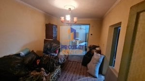 Casa cu 4 camere, anexa si teren de 1416 mp in Leordeni - imagine 4